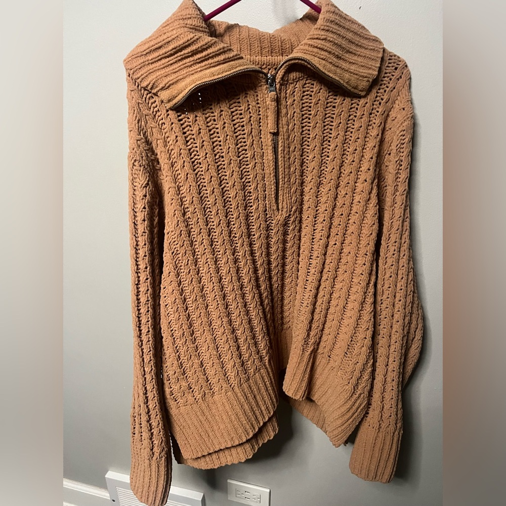 Aerie Warm Tan Knit pullover Sweater- Like New